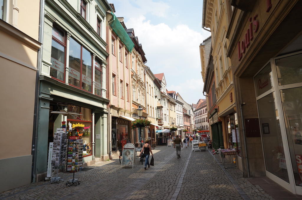 3 wunderschöne Ferienwohnungen Kornhoff Naumburg  Zimmer foto